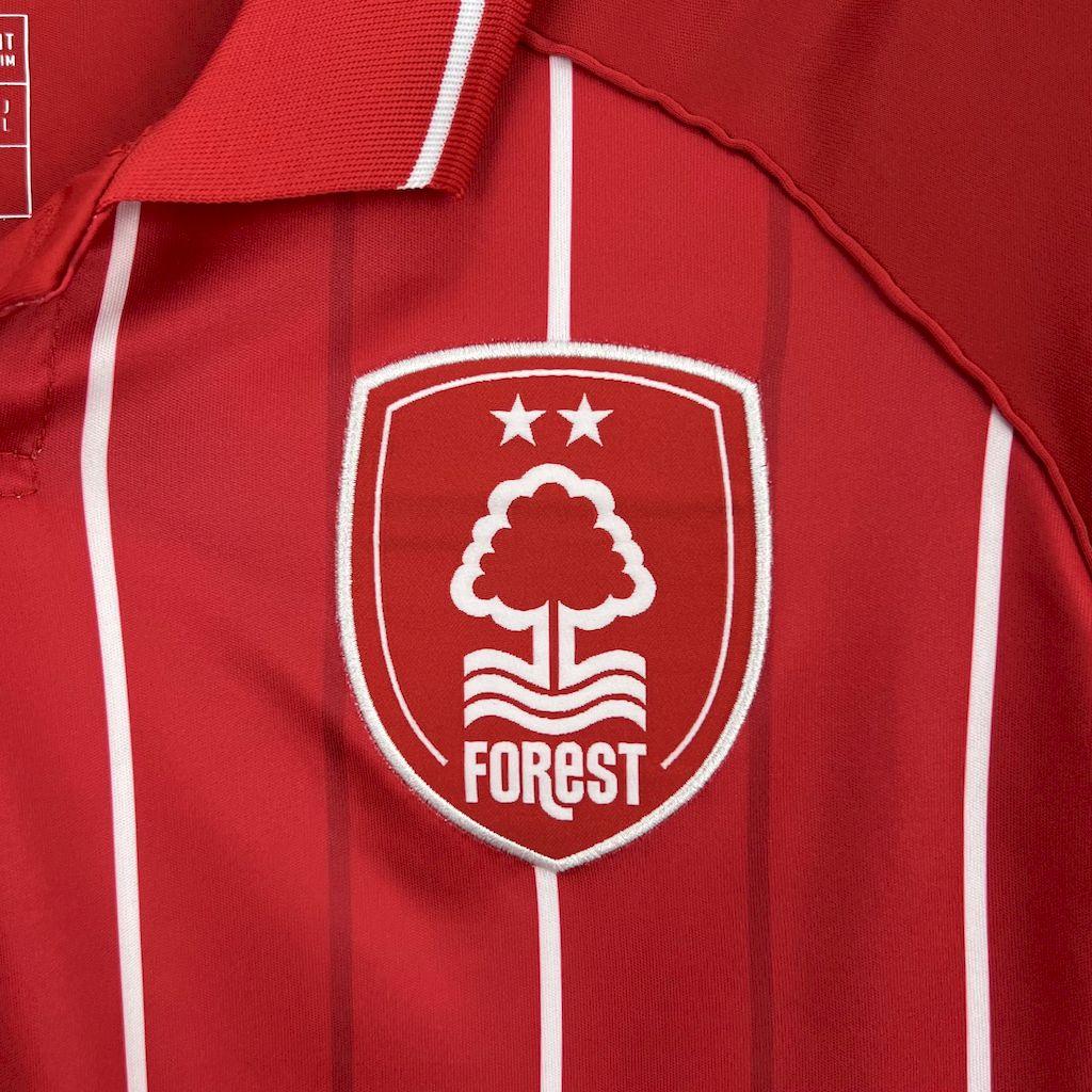 Fotballdrakt Nottingham Forest 2025/26