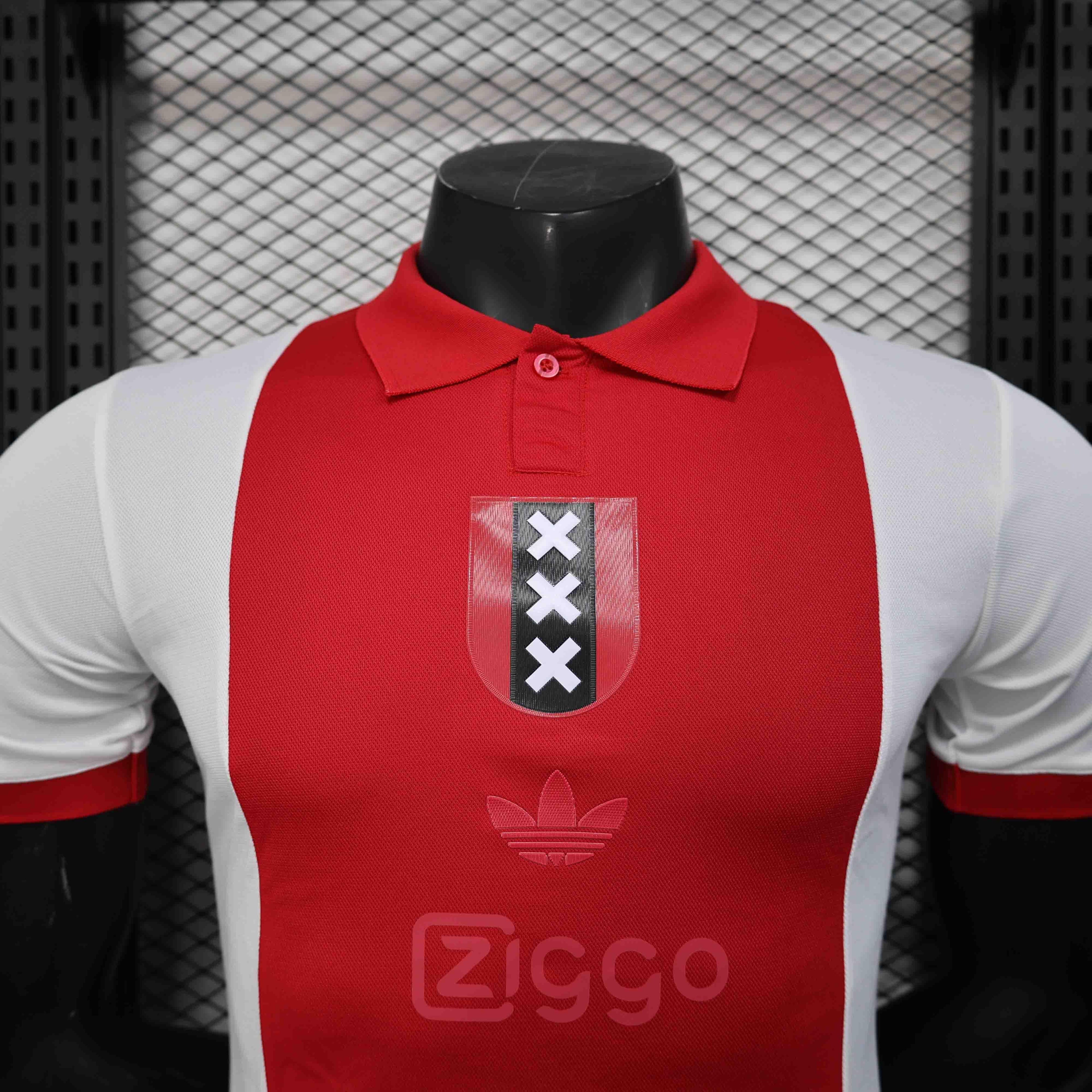 Camisola Ajax conceito 2025-26