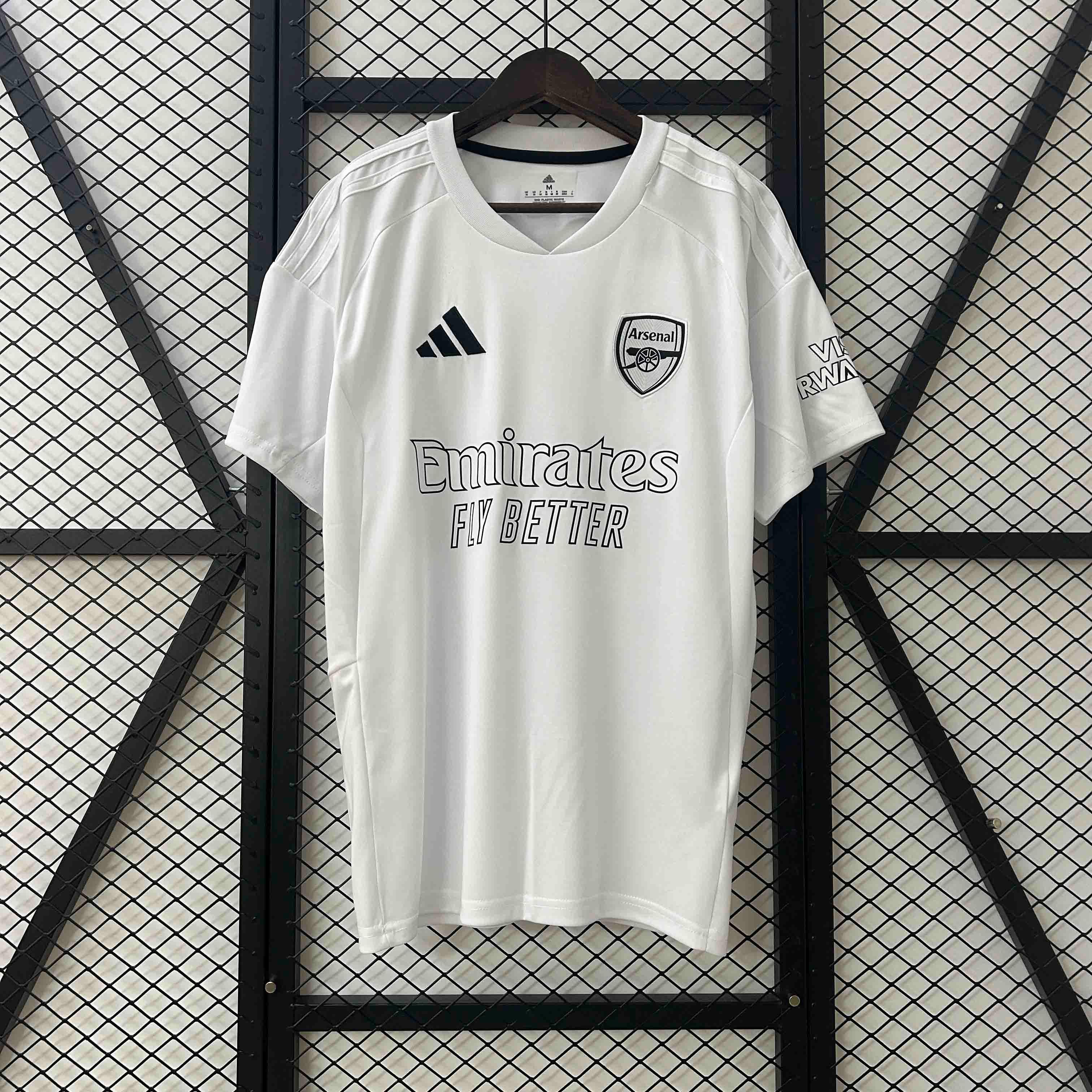 Camisola Arsenal conceito 2025-26