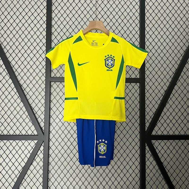 Kit Criança Brasil Retro 2002