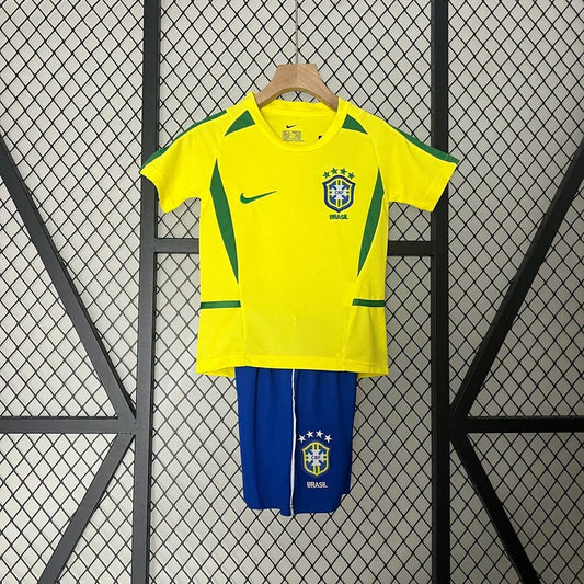 Kit Criança Brasil Retro 2002