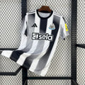 Camisola Newcastle 2025-26