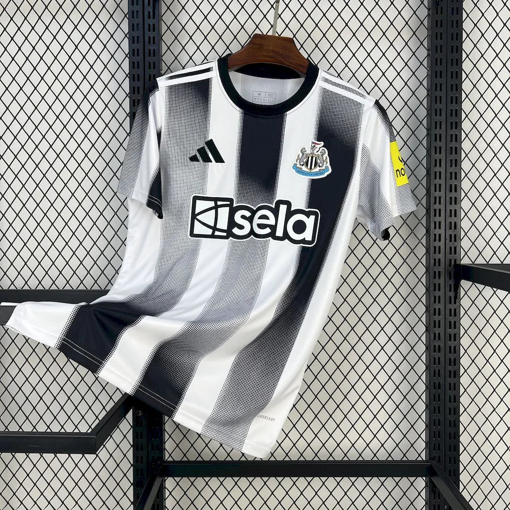 Camisola Newcastle 2025-26