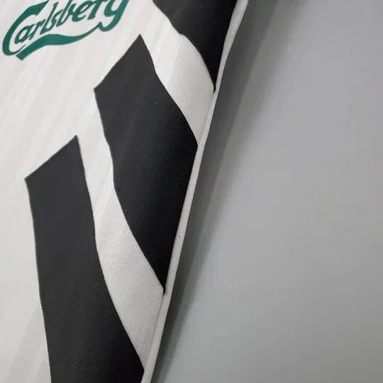 Liverpool Camisola Retro 06/07