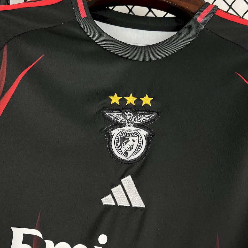Fotballdrakt Benfica konsept 2025/26 II