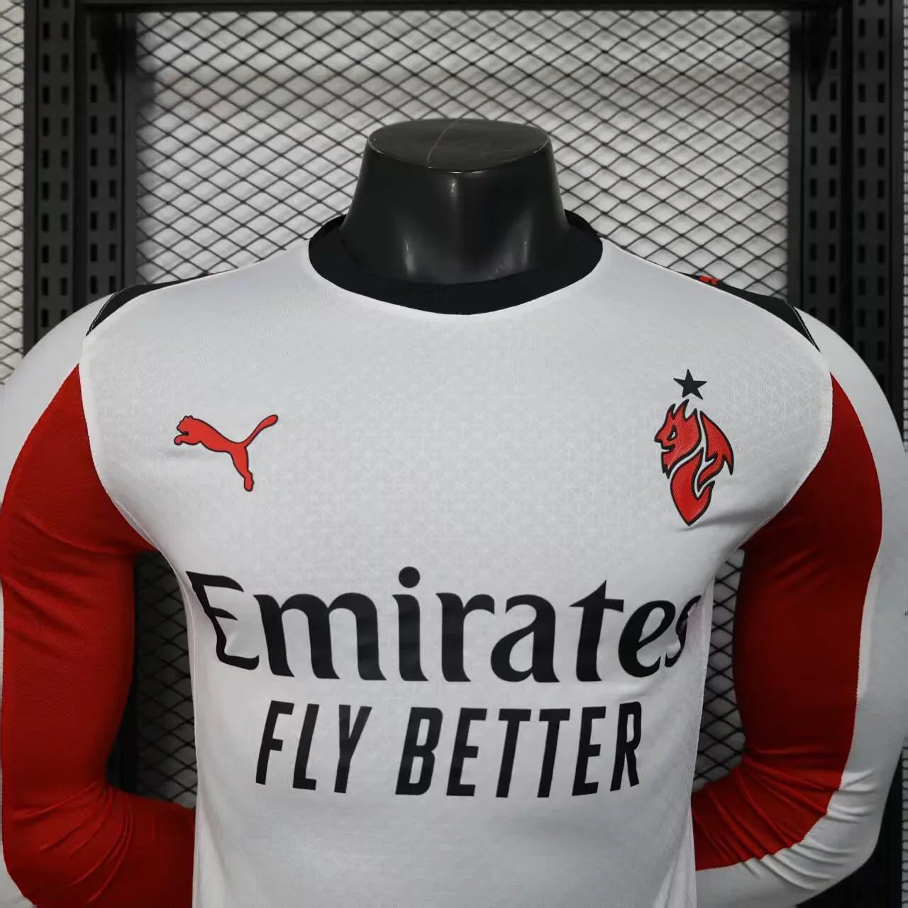 Camisola AC Milan mangas compridas 2025-26