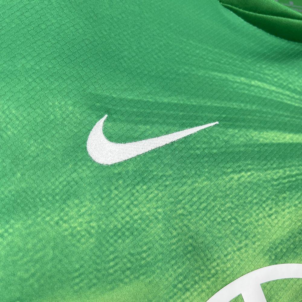 Fotballdrakt Wolfsburg 2025/26