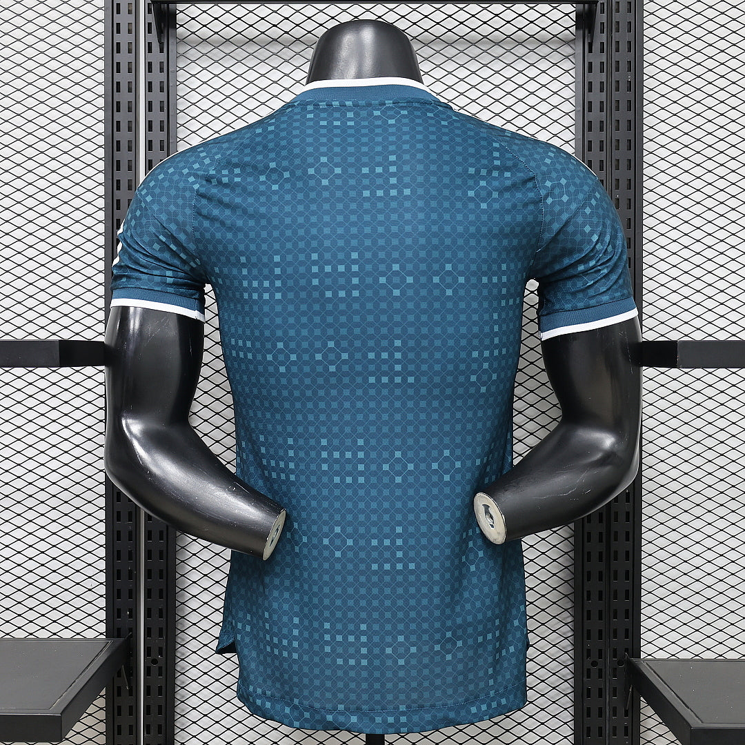 Camisola Real Madrid fora 2026-27