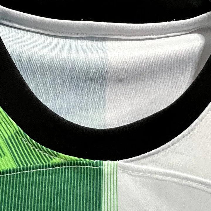 Camisola Liverpool temporada 2023-2024 fora