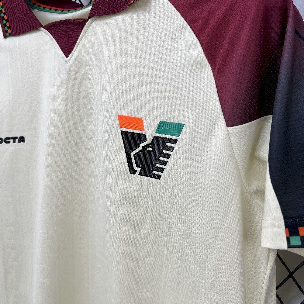 Camisola Venezia fora 2025-26