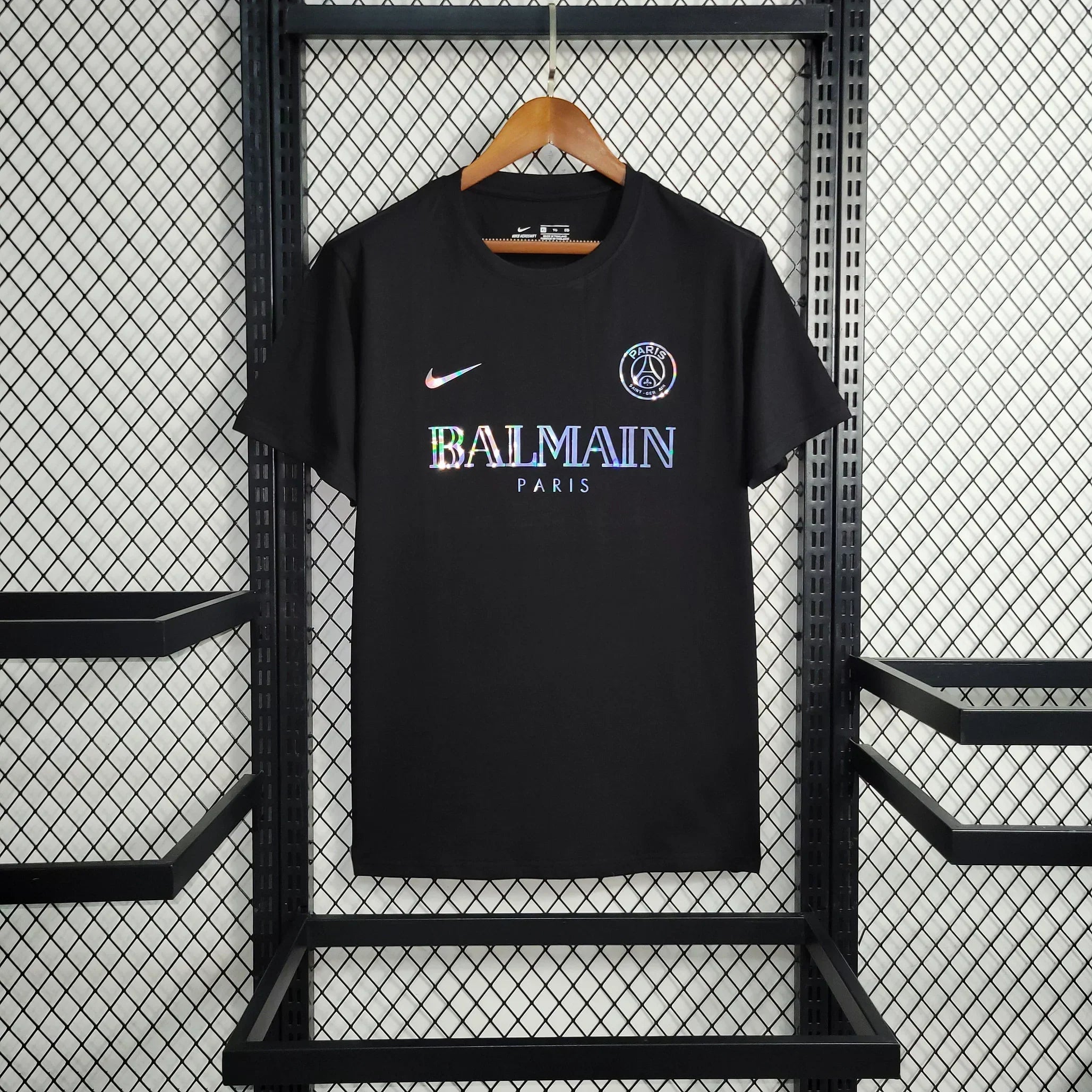 Camisola Paris Saint-Germain temporada 2023-2024 edição conceito