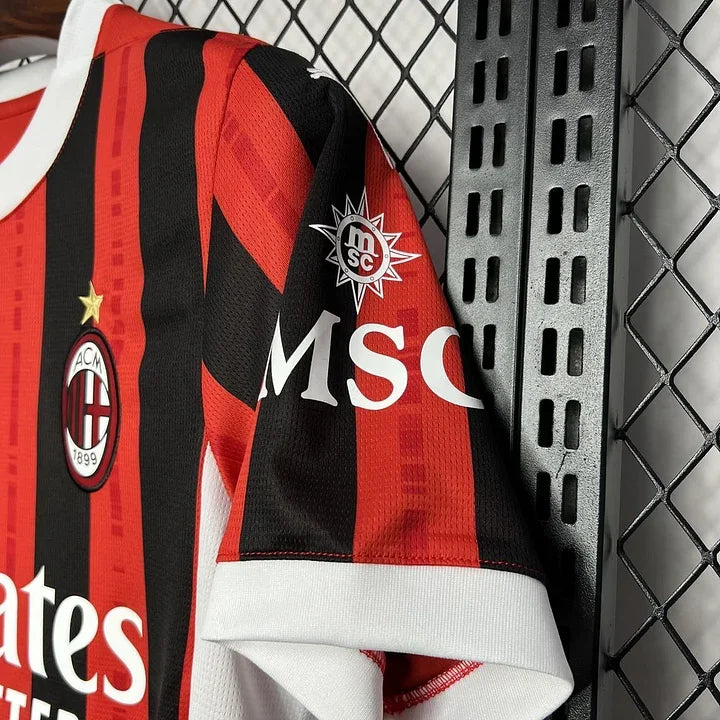 AC MILAN FUTEBOL 2024/25