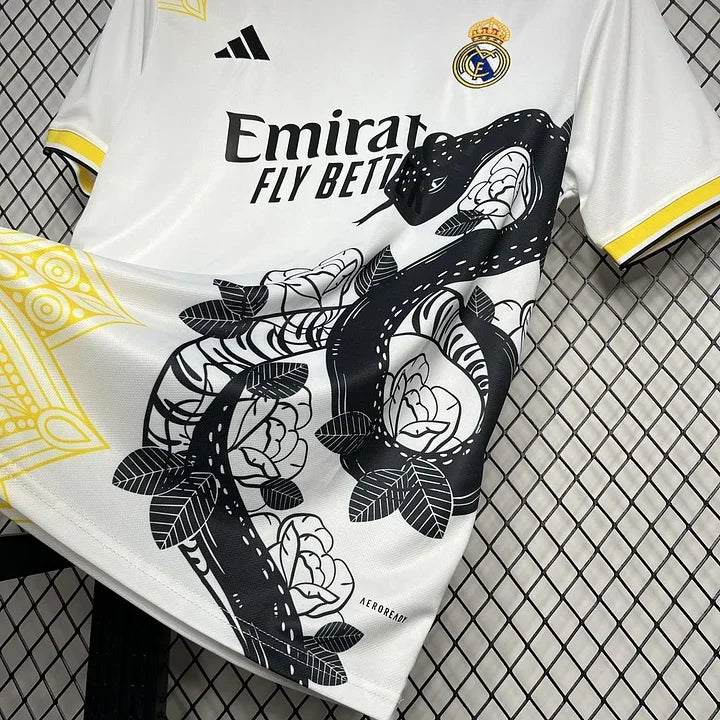 Camisola Real Madrid futebol conceito 2024 2025