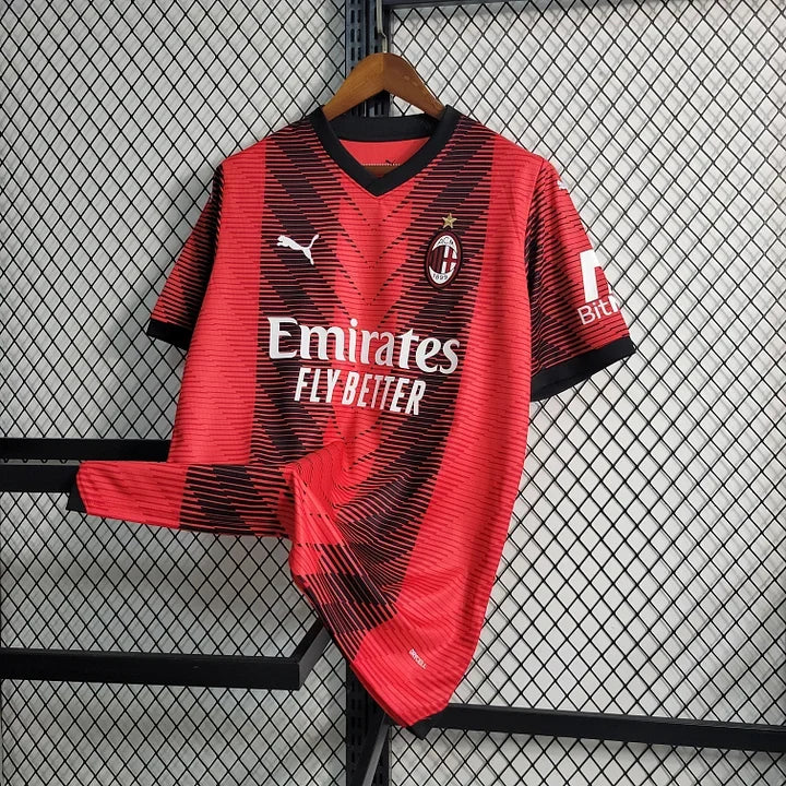 Camisola AC Milan temporada 2023-2024 casa