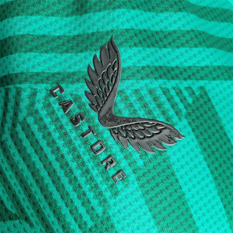 Camisola Newcastle fora 2023-24