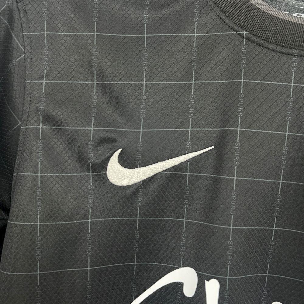 Camisola Tottenham fora 2025-26