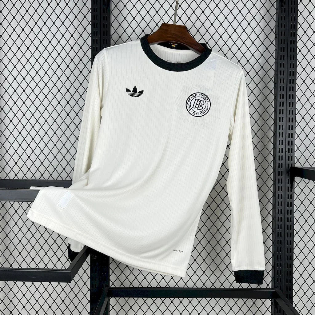Camisola Alemanha mangas compridas conceito 2025