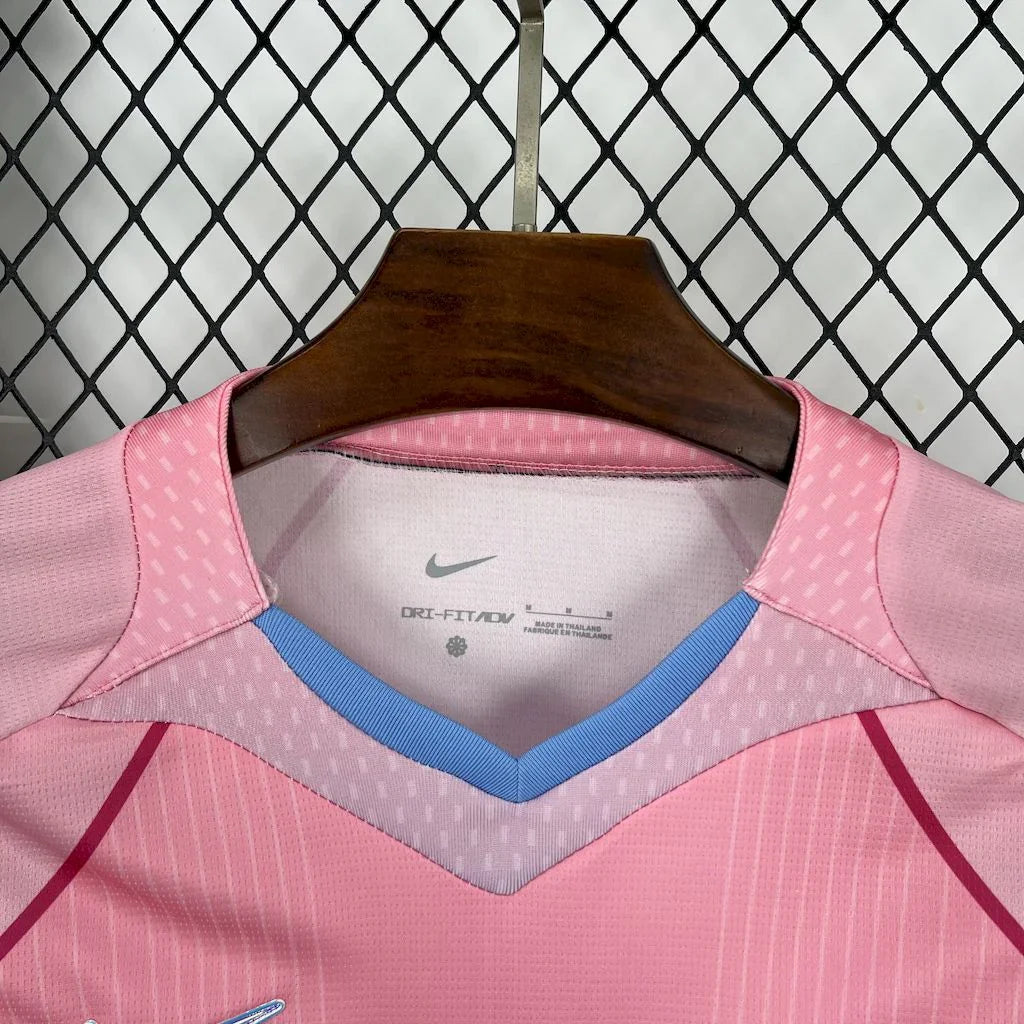 Camisola FC Barcelona Conceito Rosa 2025-26