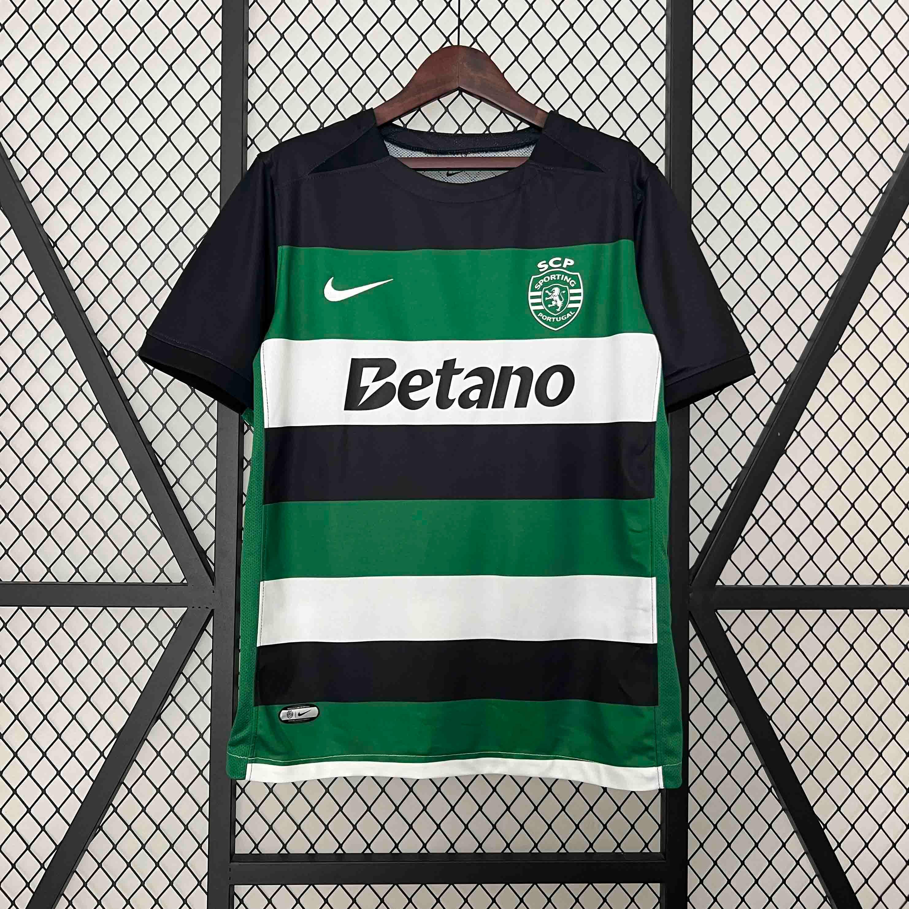 Voetbalshirt Sporting 2024-25