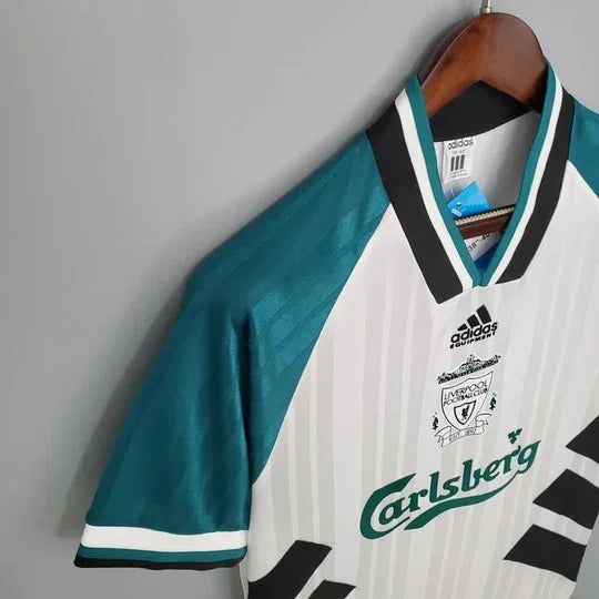 Liverpool Camisola Retro 06/07