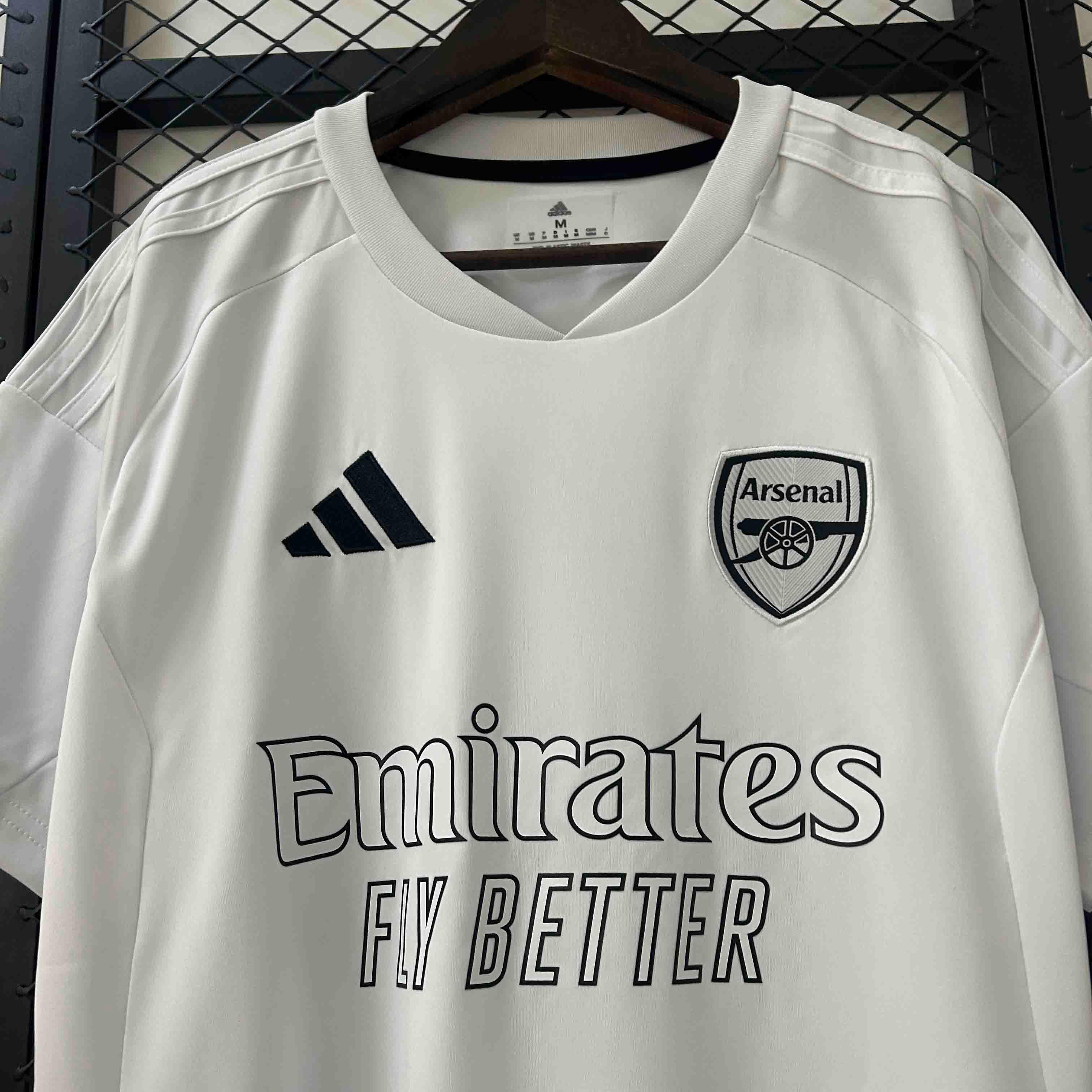 Fotballdrakt Arsenal konsept 2025/26 III