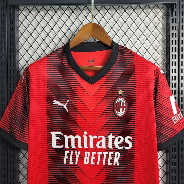 Camisola AC Milan temporada 2023-2024 casa