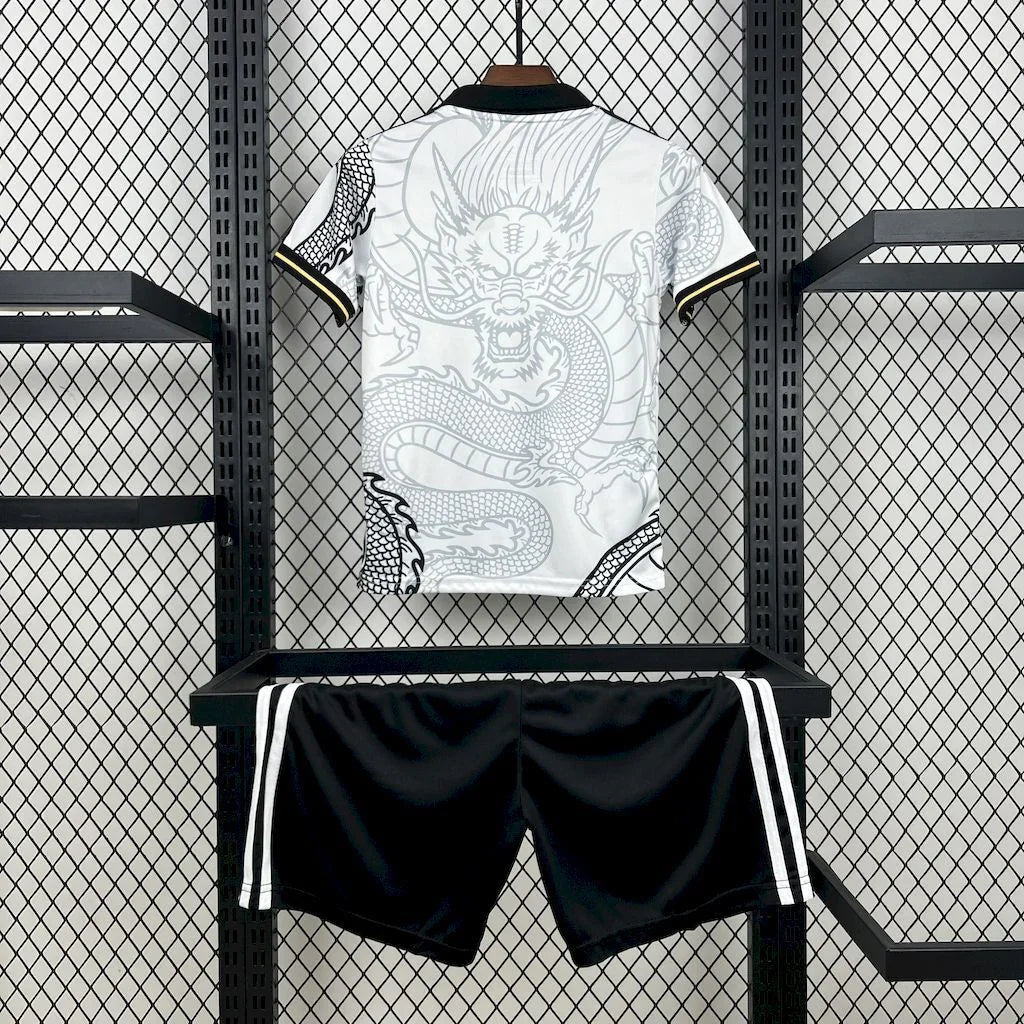 Kit Criança Real Madrid conceito 2022-23