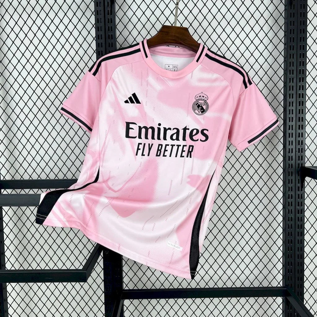 Camisola Real Madrid Conceito Rosa & Branco 2025
