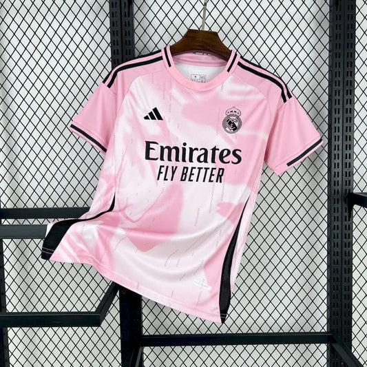 Camisola Real Madrid Conceito Rosa & Branco 2025