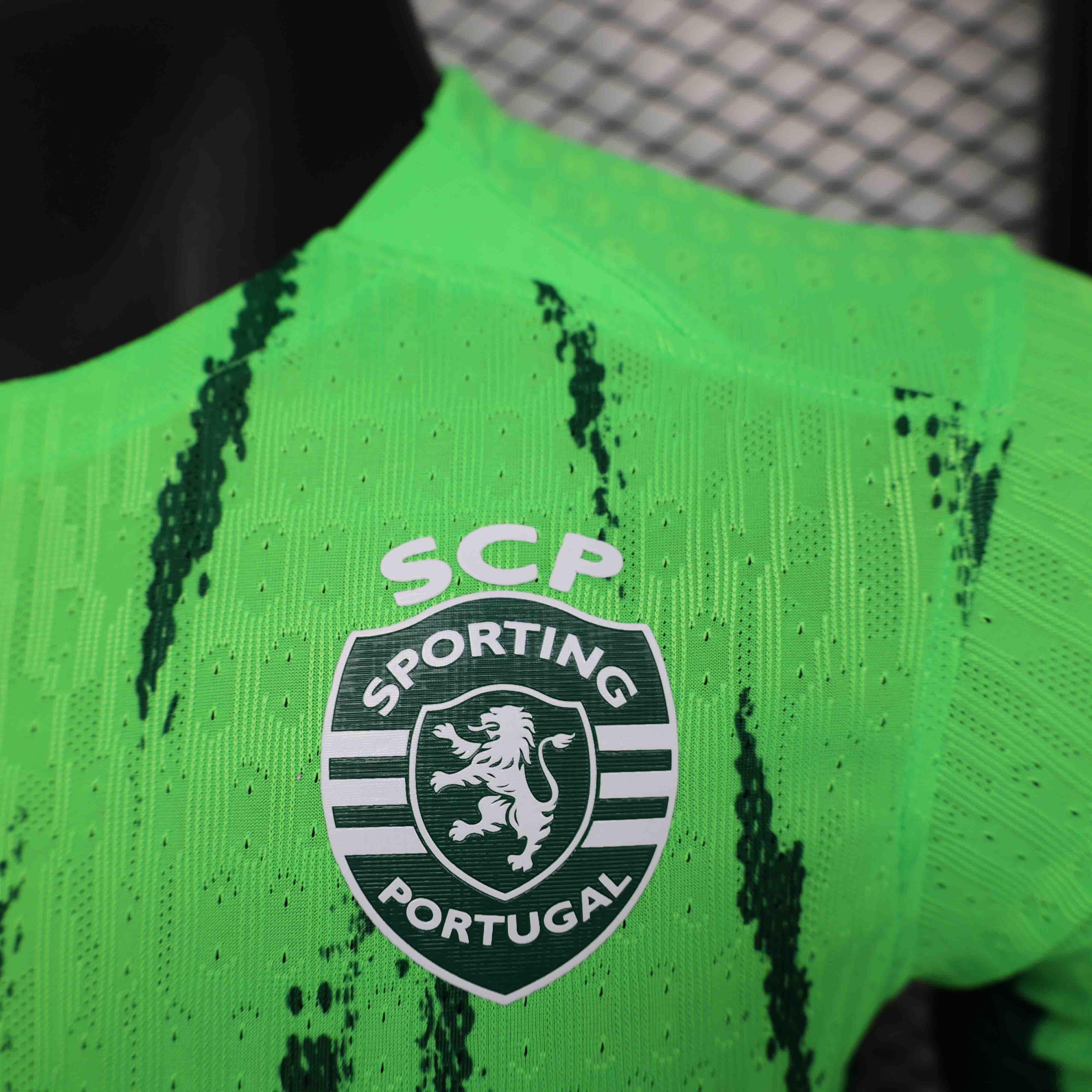 Camisola Sporting fora 2024-25
