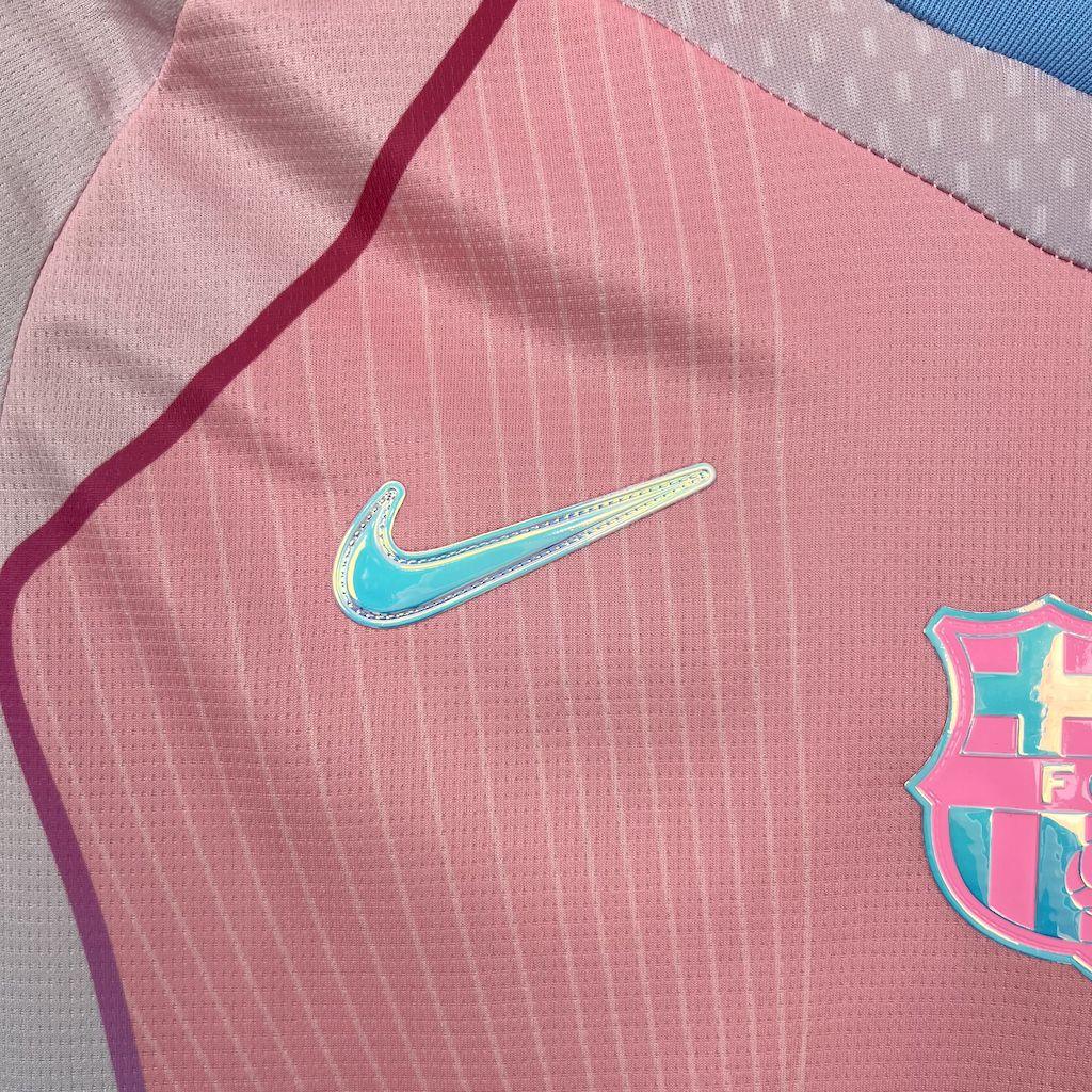 Camisola FC Barcelona Conceito Rosa 2025-26