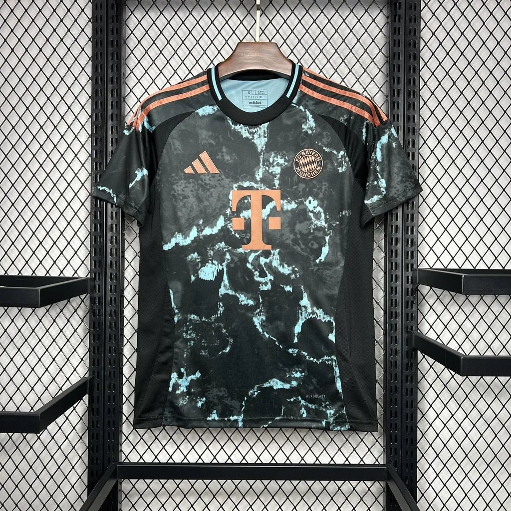 Camisola Bayern Munich 2024/25