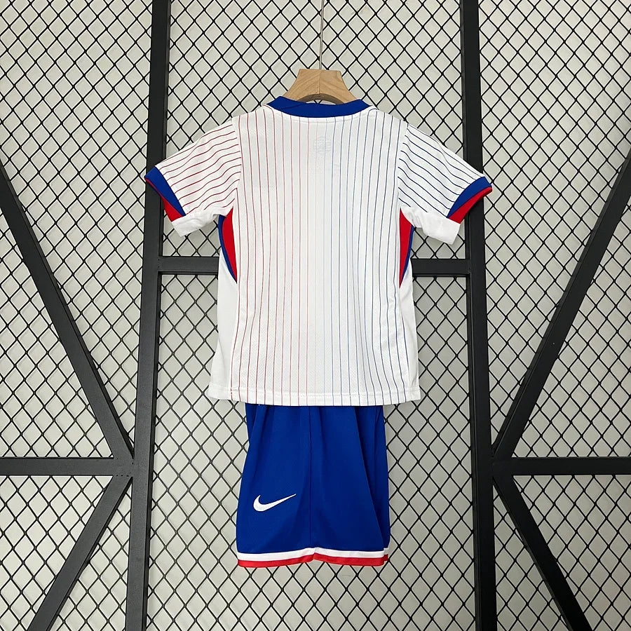 BARNEDRESS FRANKRIKE 2024/25