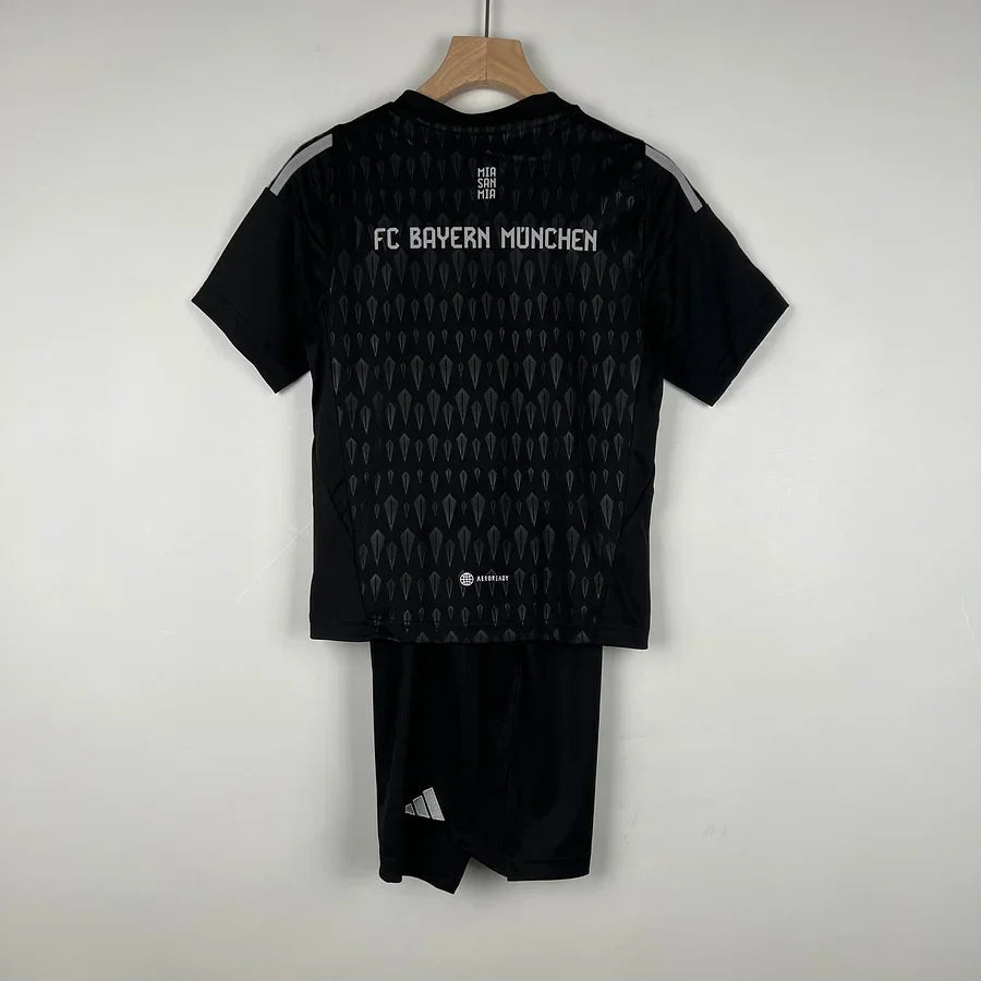 BARNEDRESS BAYERN MÜNCHEN 2023/24