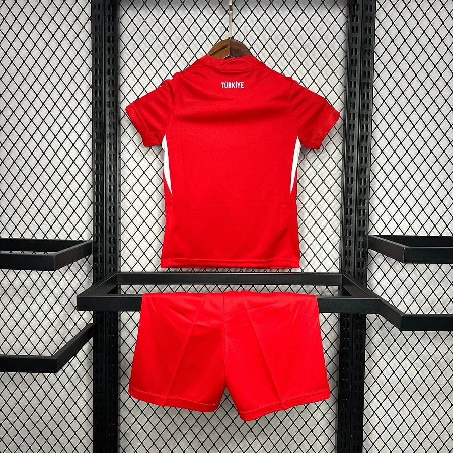 BARNEDRESS TYRKIA 2024/25