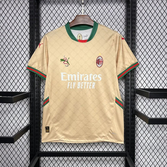 Camisola  AC Milan conceito GUCCI 2024/25