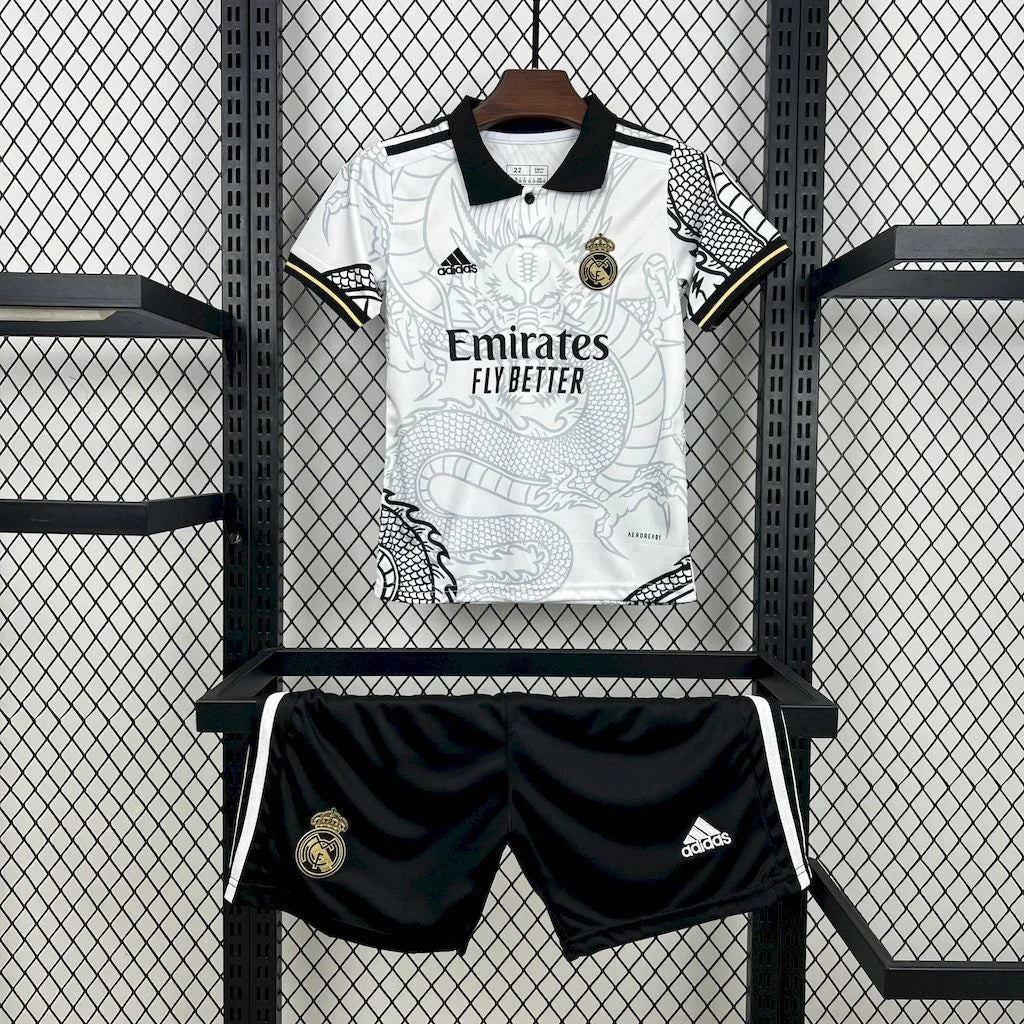 Kindertenue Real Madrid concept 2022-23