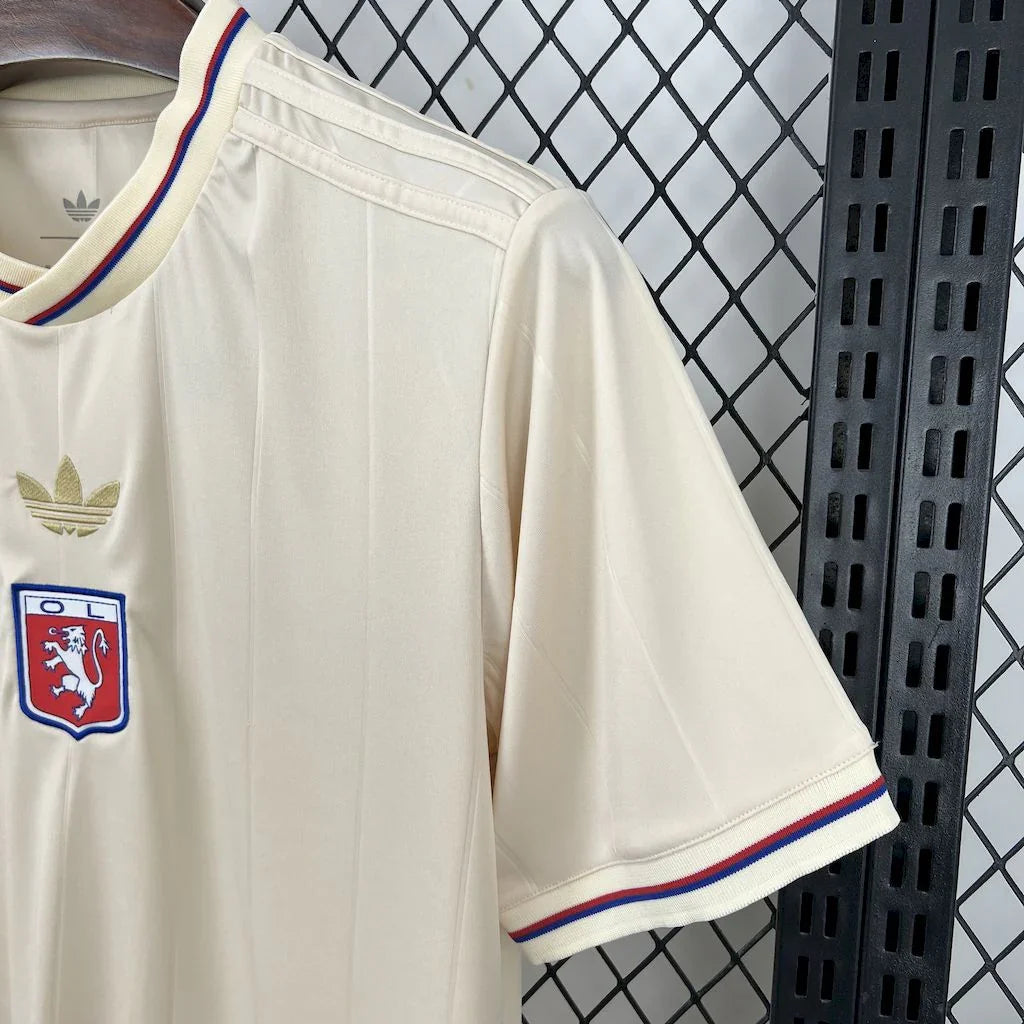 Fotballdrakt Lyon konsept 2025/26