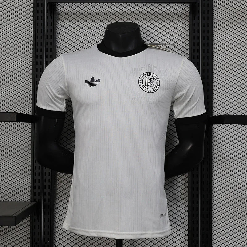 Voetbalshirt Duitsland concept 2025-26