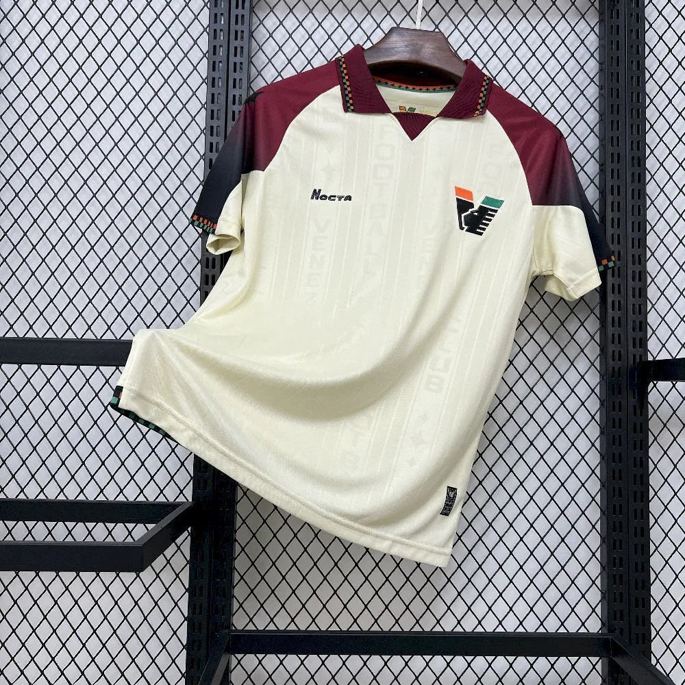 Voetbalshirt Venezia uit 2025-26