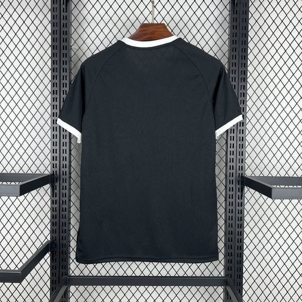 Camisola Ajax conceito 2025-26