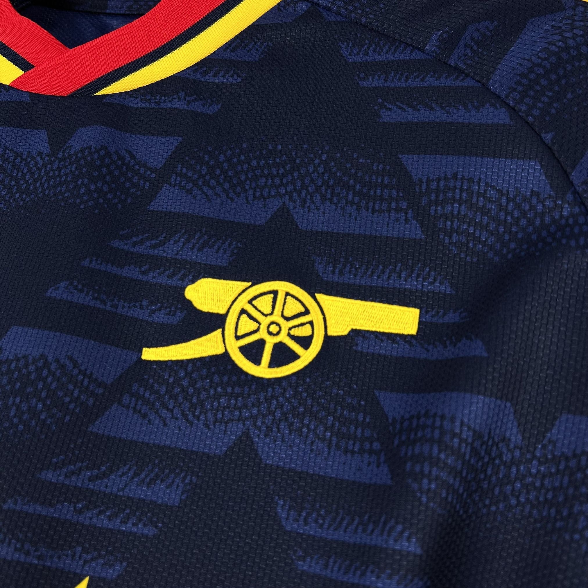 Camisola Arsenal fora 2026-27