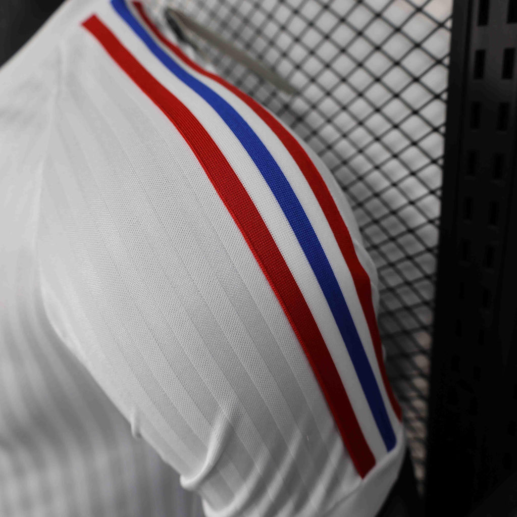 Camisola Lyon conceito 2025-26