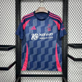 Camisola Nottingham Forest fora 2024-25