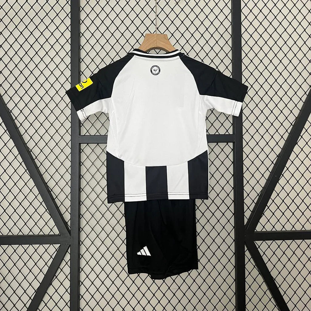 Kit Criança Newcastle 2024-25