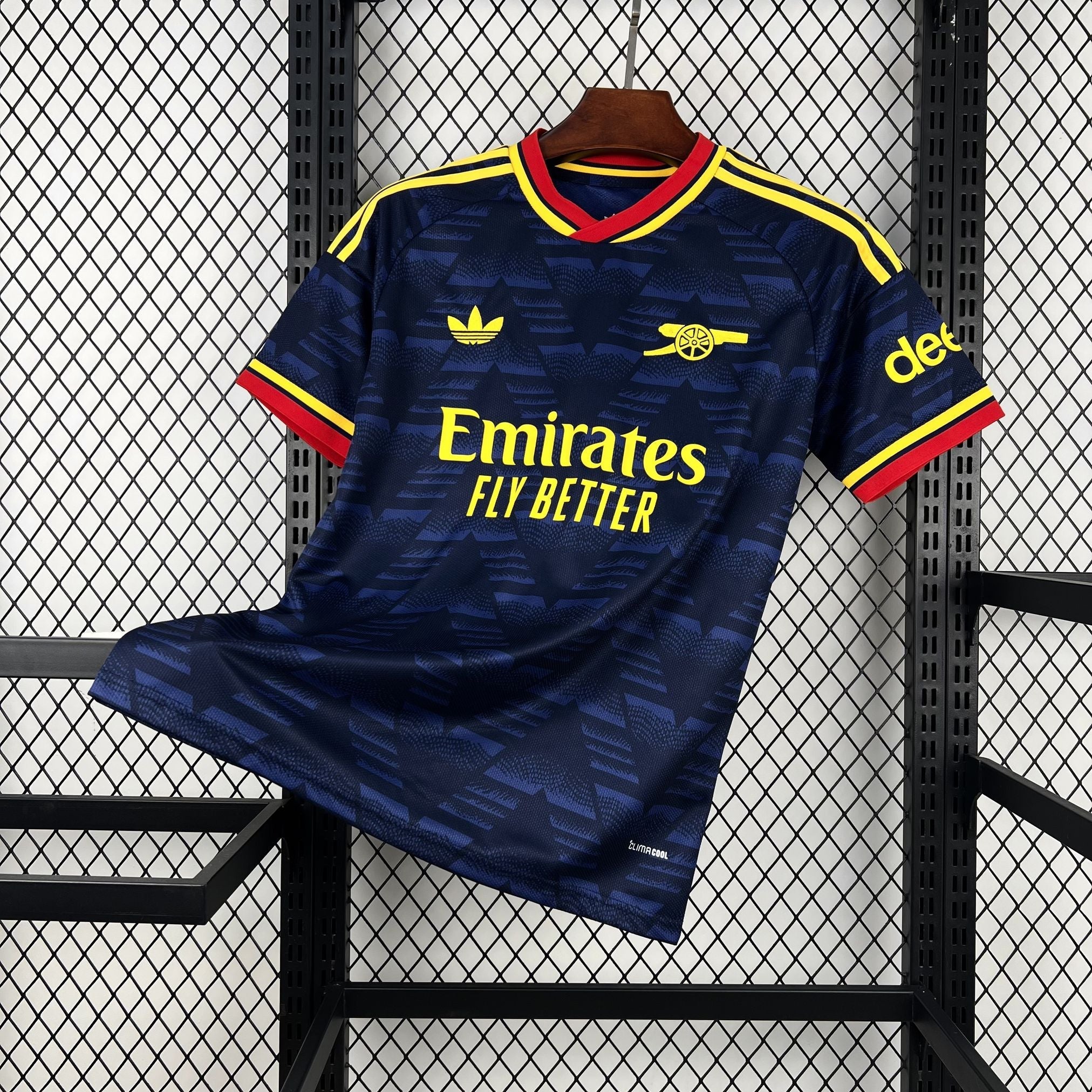 Camisola Arsenal fora 2026-27