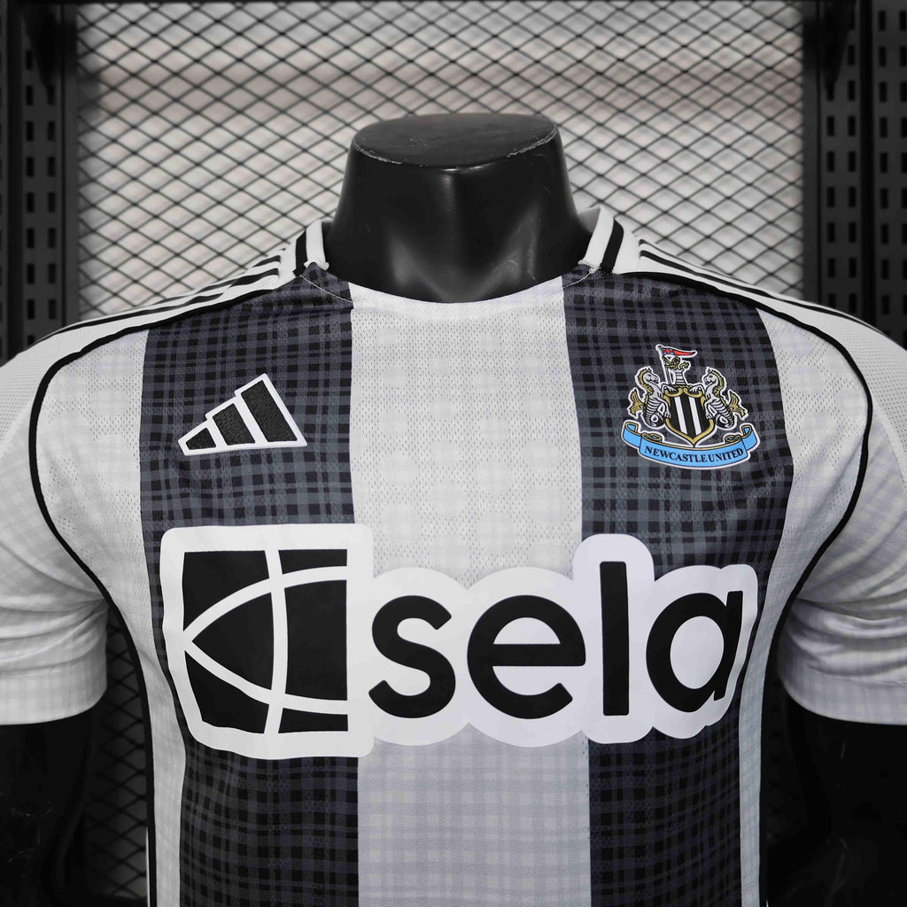 Camisola Newcastle 2025-26