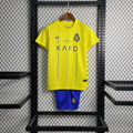 Kindertenue Al Nassr