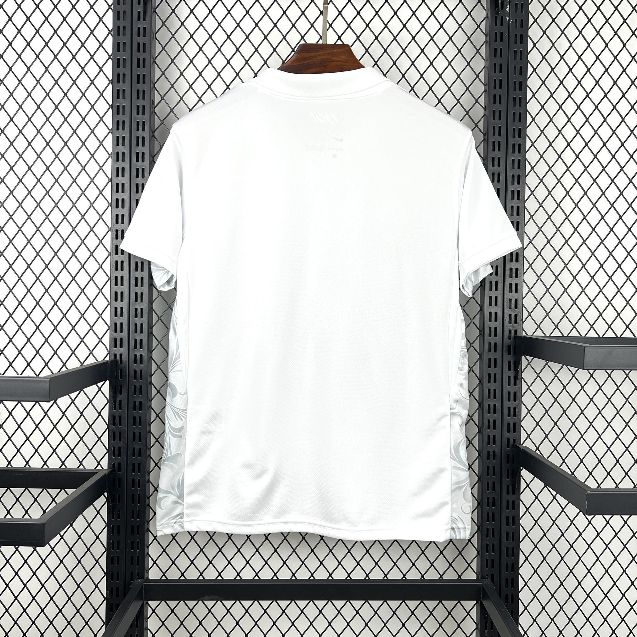 Camisola Tottenham Conceito 2026-27